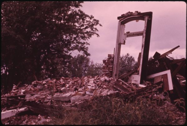 "Doorway to nowhere - all that remains of a Mulkey Square (Westside) house that stood in the path of a new expressway" -U.S. National Archives and Records 